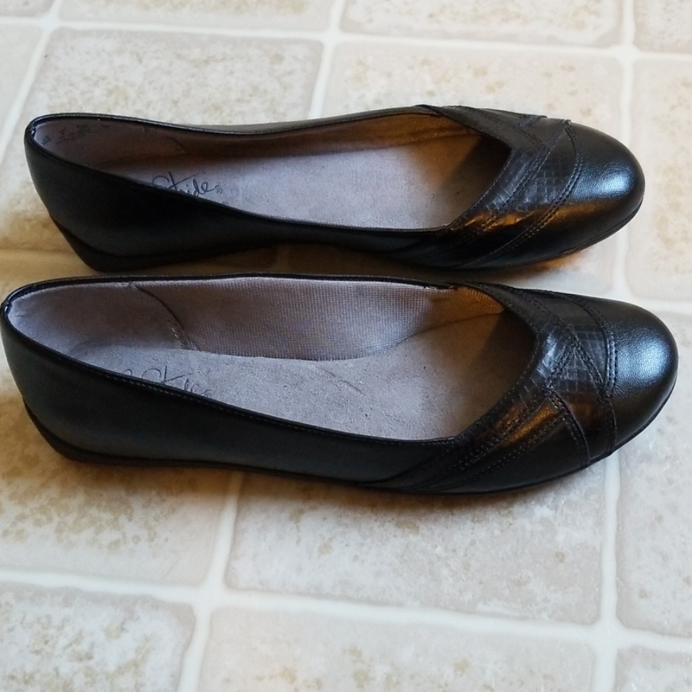 Beautiful black shoes